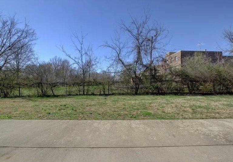 812- E Golfview Pl — Photo 12