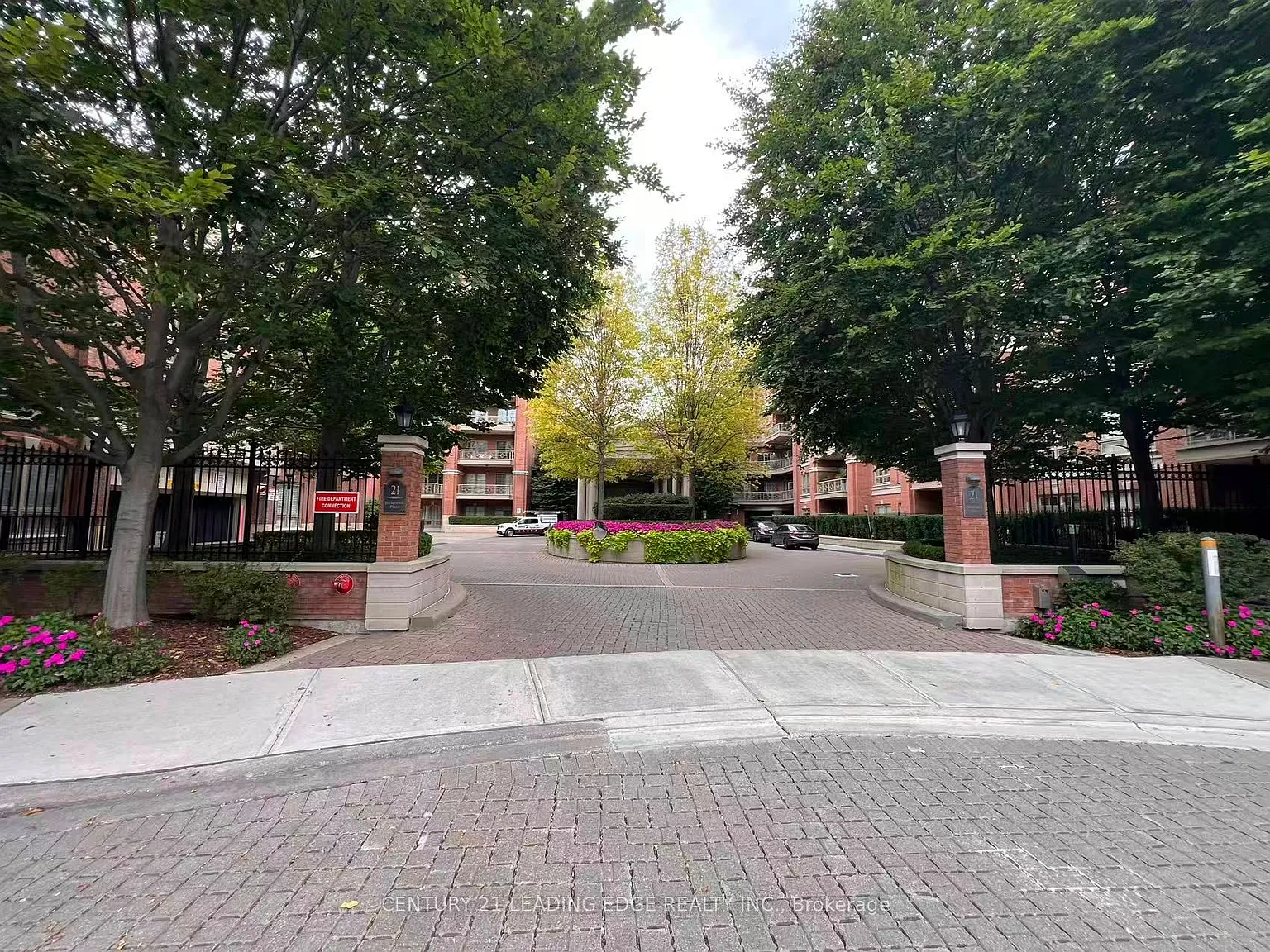 2 bed, $3,150 — Photo 1