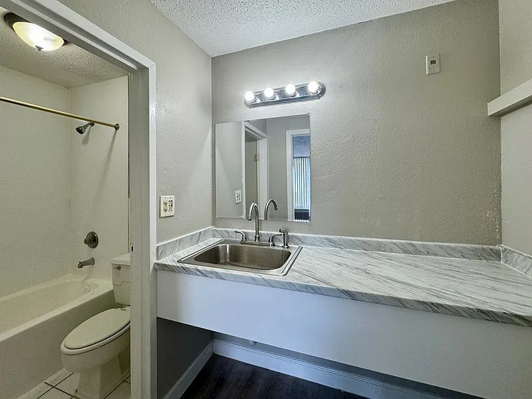7900 S Orange Blossom Trl #2125 — Photo 7