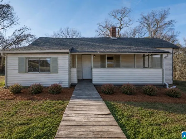 320 Old Pine Hill Rd, Birmingham, AL 35217