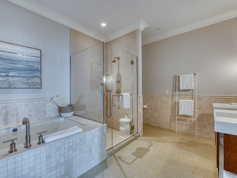 272 Old Montauk Hwy #8 — Photo 11