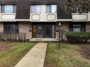 6111 W Calumet Rd, Milwaukee, WI 53223