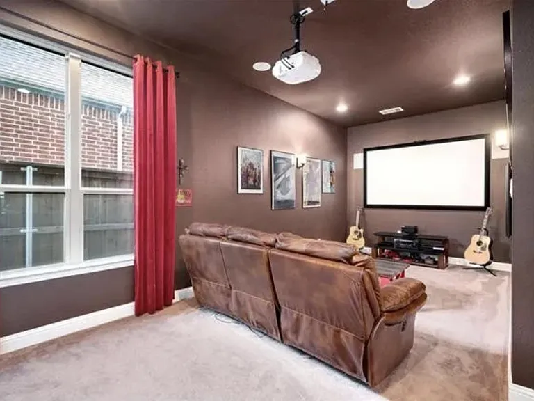 1005 Benbrook Trl — Photo 22