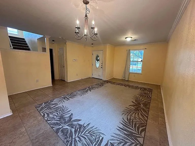9426 Santa Fe Rdg — Photo 2