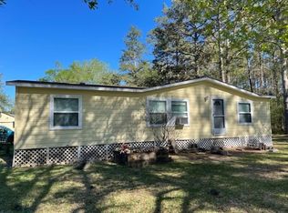 68-B Hull Batson Rd, Hull, TX 77564