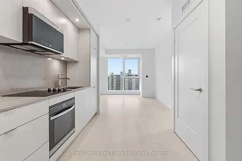 25 Cordova Ave #1906 Photo 1