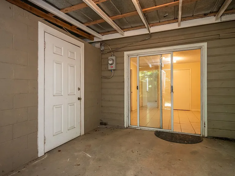 175 Habersham Way — Photo 36