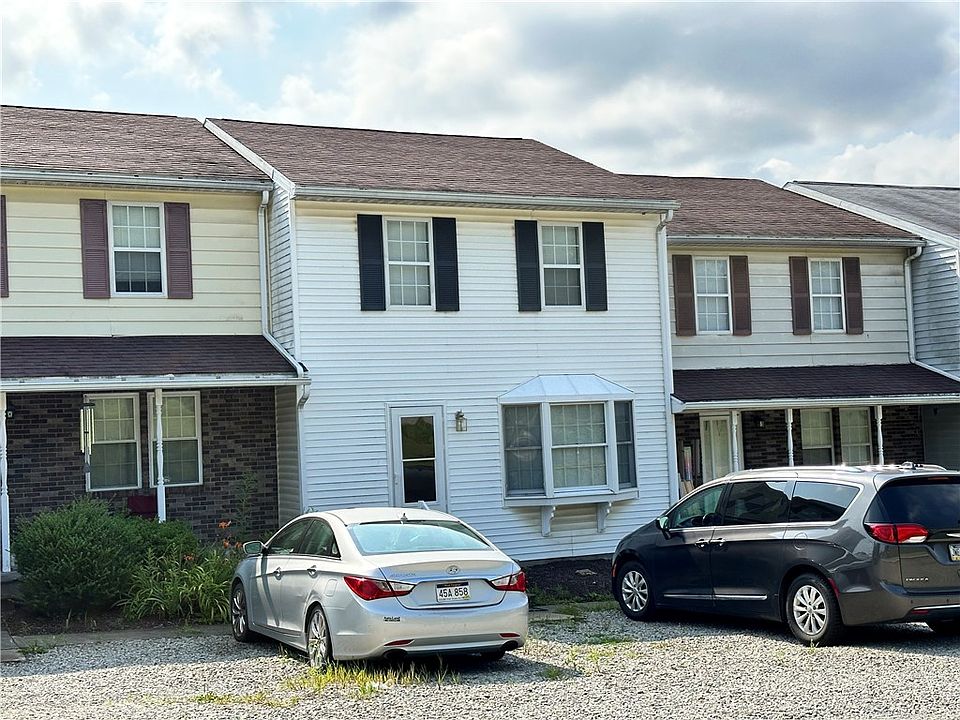 2nd image of 360 Hopwood Coolspring Rd