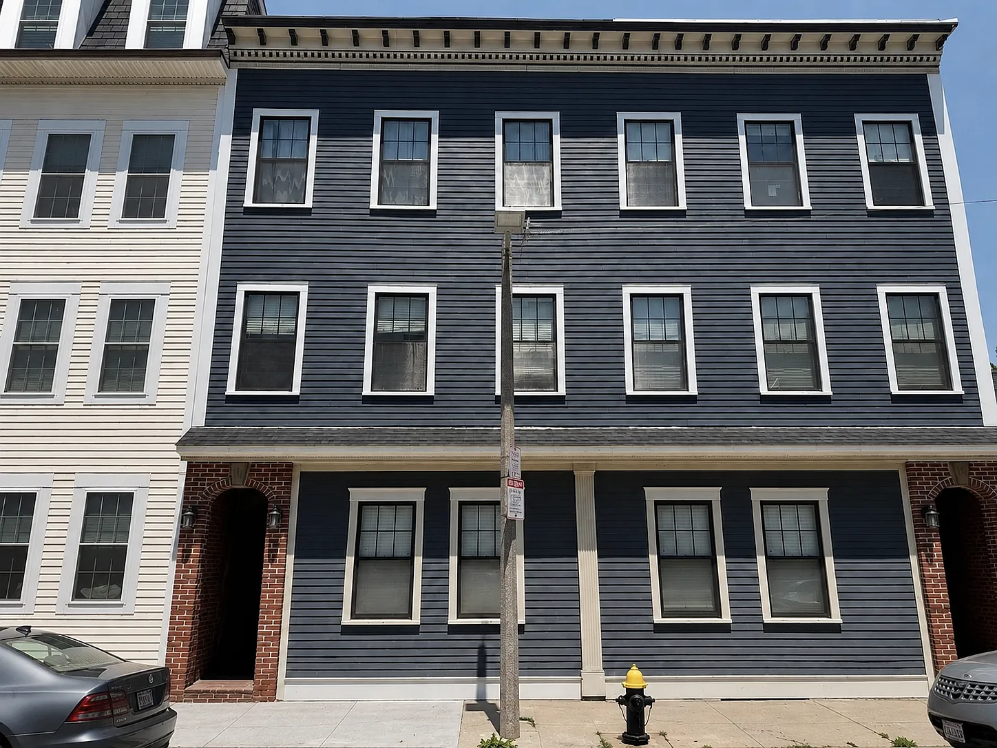 2 bed, 1.5 bath, 861 sqft, $3,600 — Photo 1