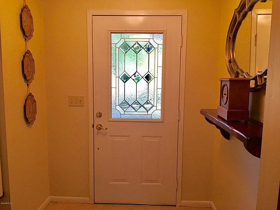 3rd image of 2536 W Gardenia Dr