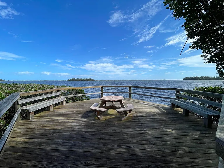 675 W Lake Jasmine Cir — Photo 20