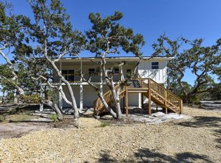 305 Gander St, Eastpoint, FL 32328