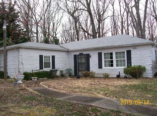 176 Saunders Shop Rd, Gretna, VA 24557