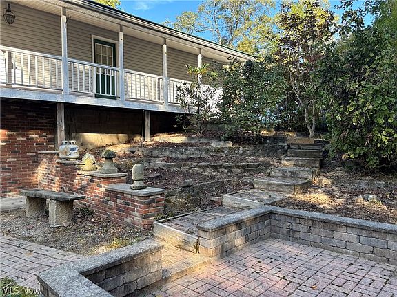 5th image of 3240 Opera Rd