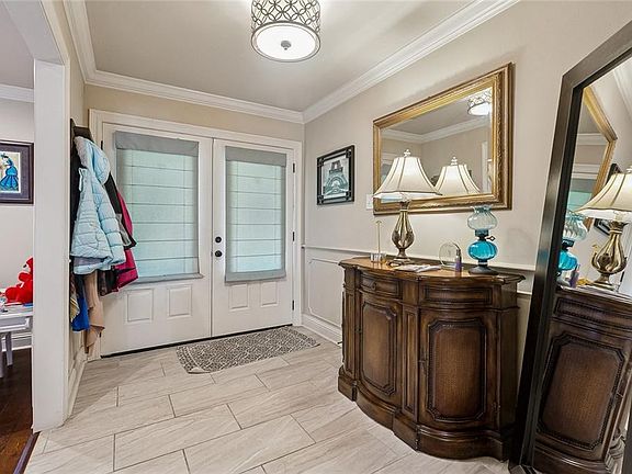 4th image of 10005 Idlewood Pl