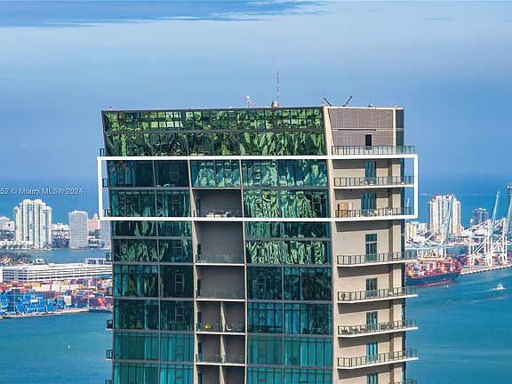 2nd image of 1451 Brickell Ave #Penthouse 56