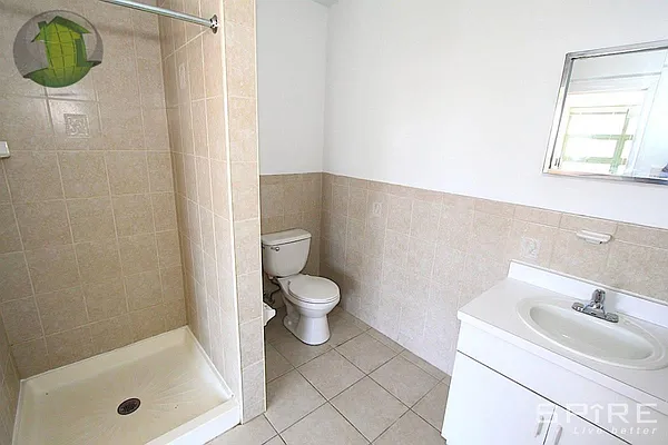 Rented by Spire Group | media 35