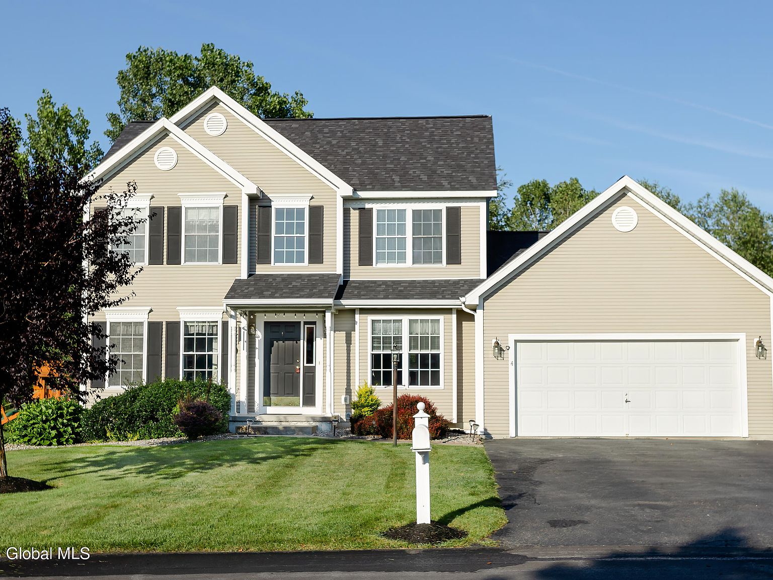 4 Brassfield Court, Clifton Park, NY 12065 Zillow