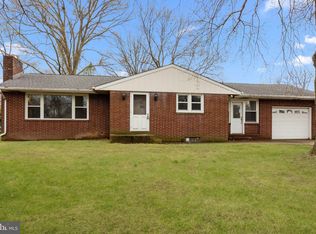 231 Woolston Dr, Morrisville, PA