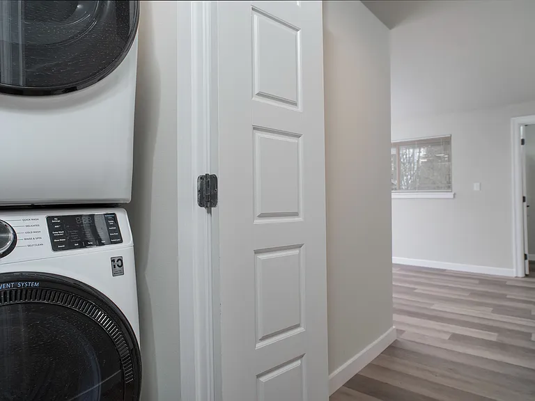 One Bedroom Standard - 550 sq ft One Bedroom Standard - 550 sq ft