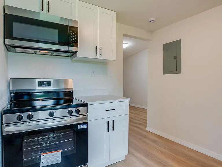 259 Jefferson St #2 — Photo 8
