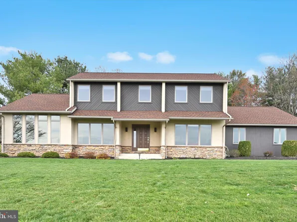 45 Whipporwill Dr, Lancaster, PA 17603