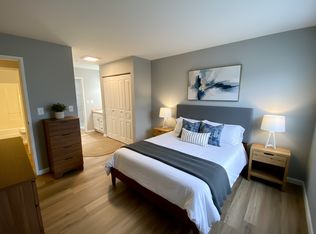 12765 W Hampton Ave APT 115, Village Of Butler, WI 53007