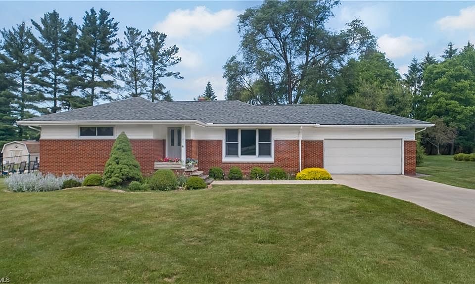 1st image of 10048 Delsy Dr