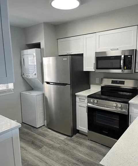 Spring Lake Apartments — Photo 70