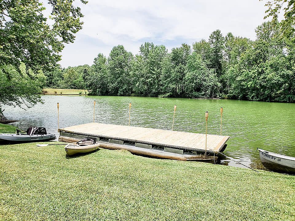 Floating dock