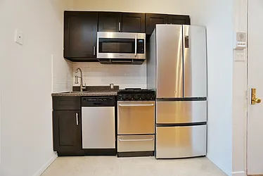 Rented by Best Apartments North Inc