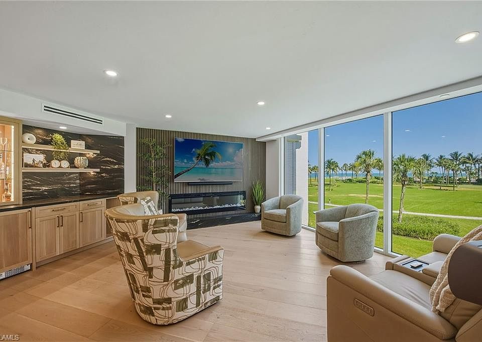 1st image of 4401 Gulf Shore BLVD N #B202