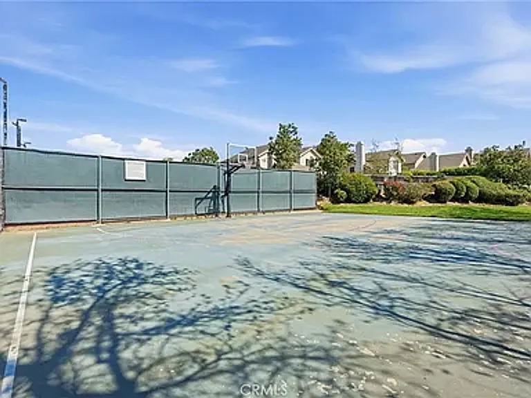 3860 Amberly Dr #F — Photo 25