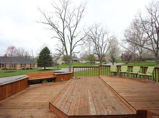 513 Grants Trl, Dayton, OH 45459