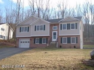 37 Ironmaster Rd, Drums, PA 18222