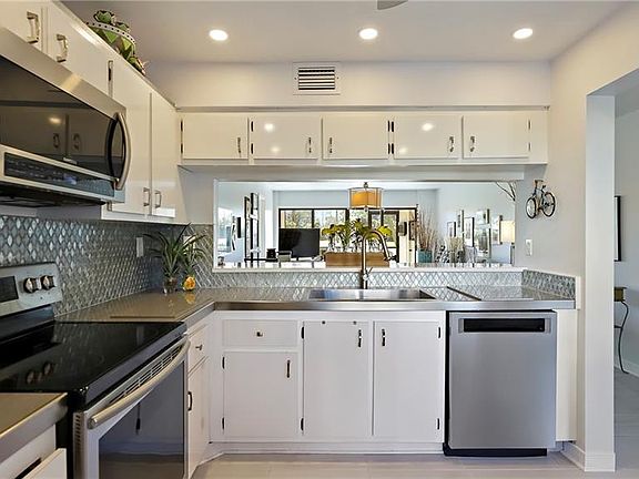 4th image of 5724 Puerta Del Sol Blvd S Unit 149