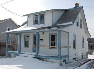 445 Oak St, Central City, PA 15926