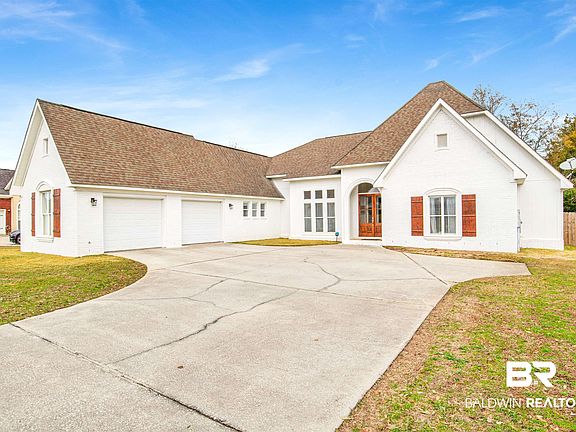 2nd image of 25471 Ravenwood Cir