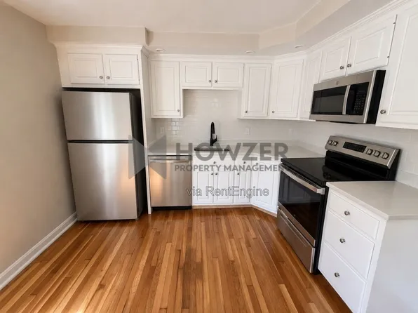 1019 Main St, Millis, MA