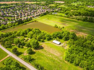 512 Jones Ln, Hendersonville, TN 37075