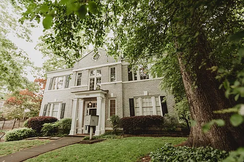 1208 Virginia Ave NE #1 Photo 1
