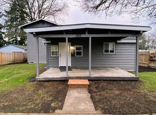 300 W Fairfield St, Gladstone, OR