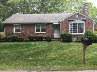 147 Terrace Ave, Cumberland, RI 02864