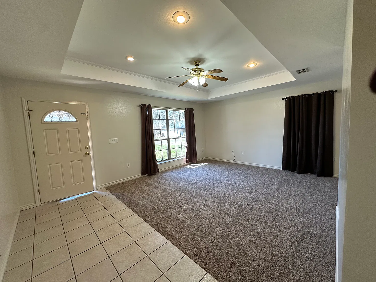 334 Hill Ave — Photo 2