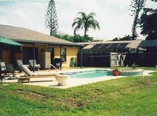 4858 Tahiti Ln, Naples, FL 34112