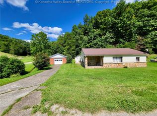 11117 Clay Rd, Newton, WV 25266