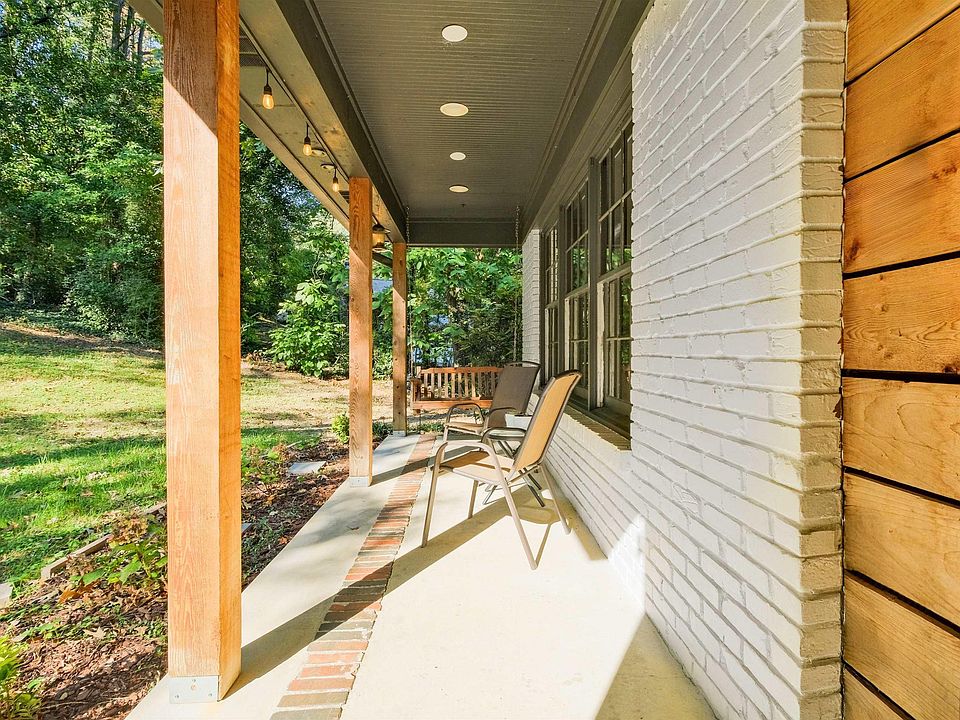 2nd image of 3428 Meadow Woods Dr
