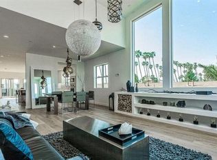 941 4th St, Santa Monica, CA 90403