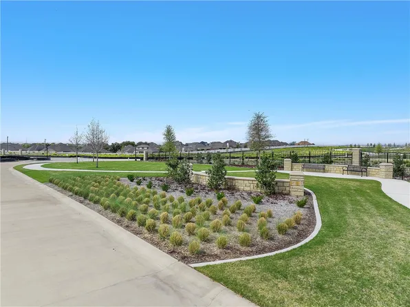 39 Turnberry Ct, Woodway, TX 76712