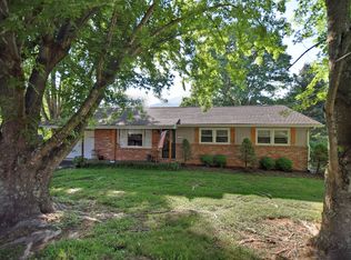 819 Rittertown Rd, Elizabethton, TN 37643